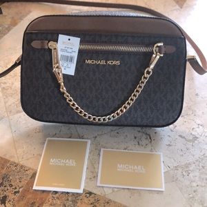 Michael Kors Jet Set Chain Crossbody